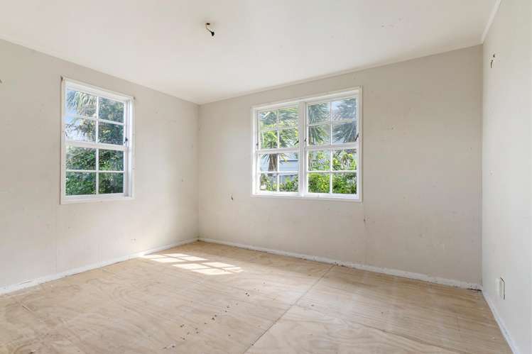 123 Mahia Road Wattle Downs_12