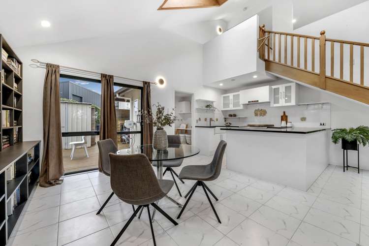 22 Tui Brae Beachlands_21