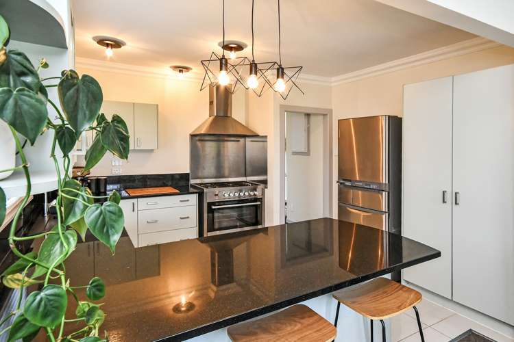 123 Falls Road Hunua_8