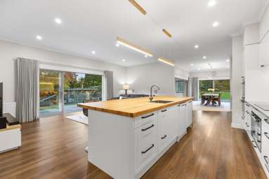 214 Sunnyside Road_3