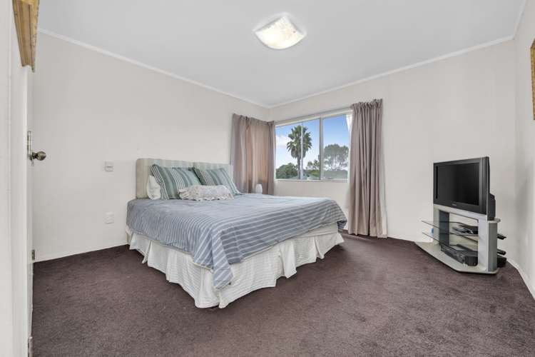 220 Te Irirangi Drive Flat Bush_11