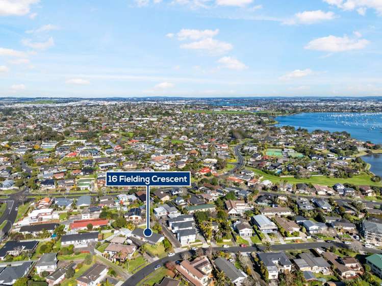 16 Fielding Crescent Farm Cove_20