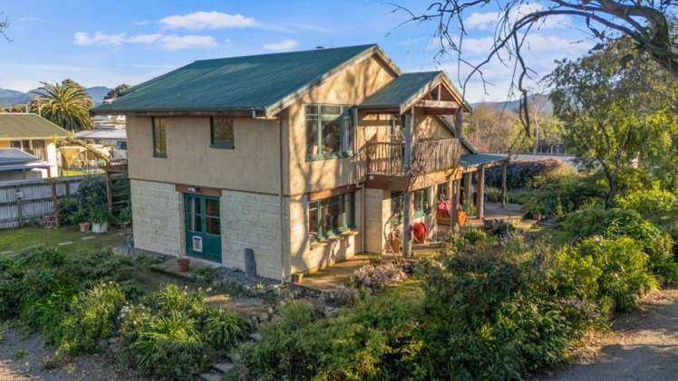 35B Alma Street_0