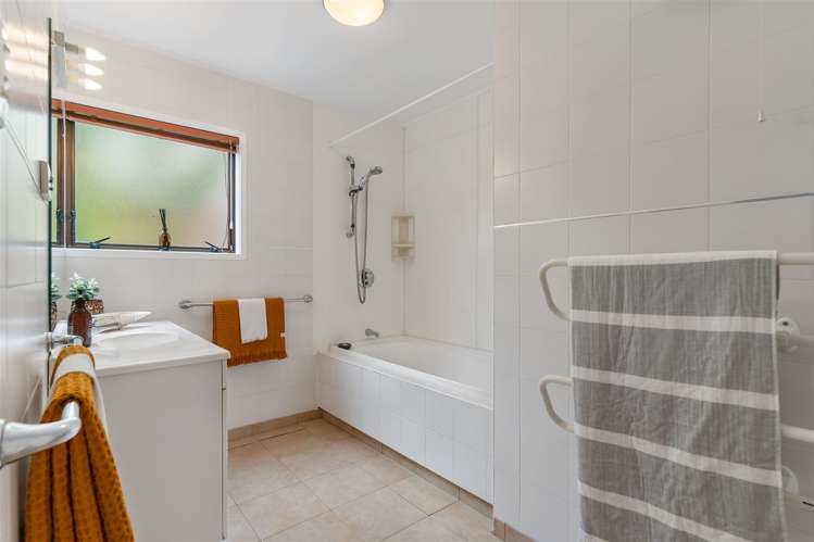 2/111 Birkenhead Avenue Birkenhead_13