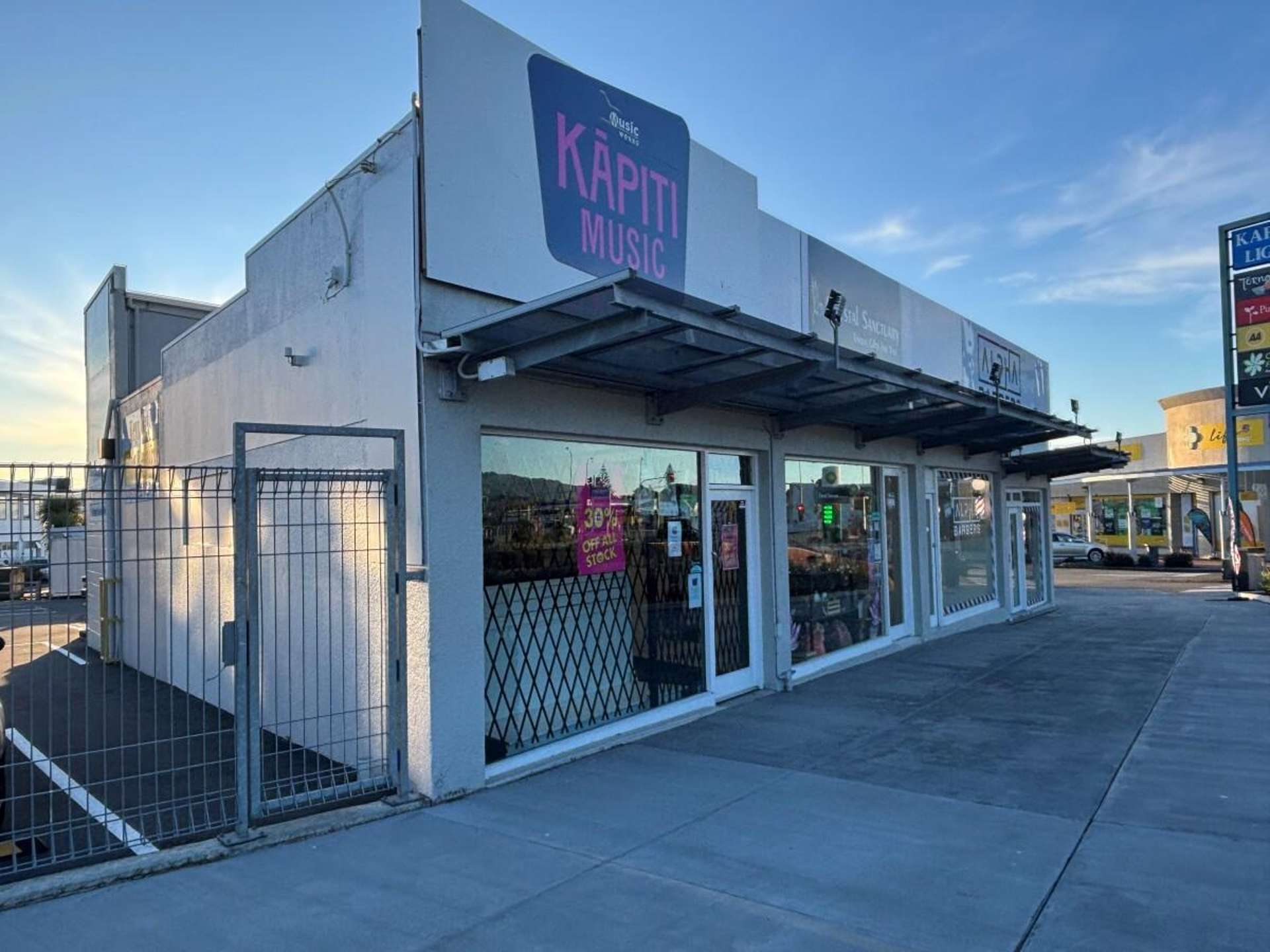 3 Amohia Street Paraparaumu_0