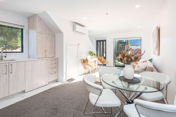 1/66 Longfellow Street_5