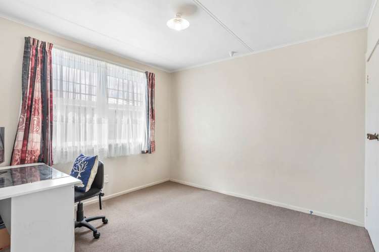 2/84 Portage Road New Lynn_7