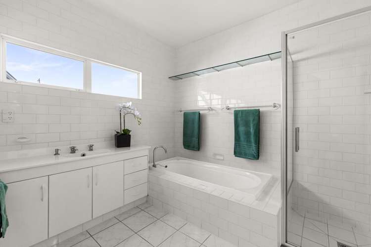 132 Priestley Terrace Bluff Hill_14