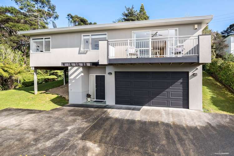 2/8 McQuoid Place Glenfield_7