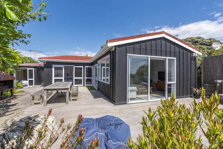 23 Rodney Avenue Te Horo Beach_1