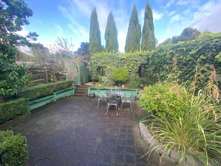 2/22 Alton Avenue Hillcrest_19