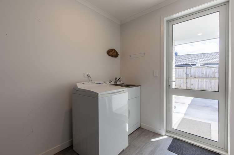 49/36 Belgrove Drive Waipukurau_15