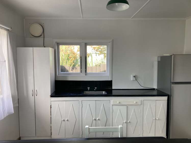 3 Whakapaki Street Urenui_5