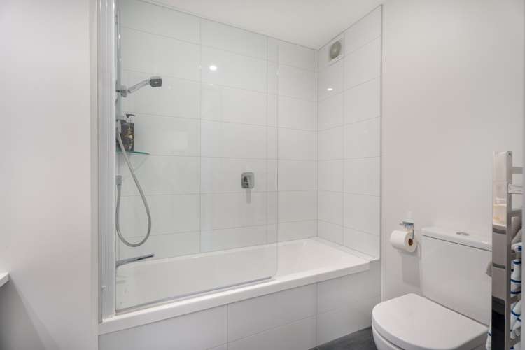 63b Whitford Brown Avenue Papakowhai_9