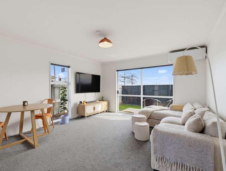 2/422 Wilsons Road North Waltham_6