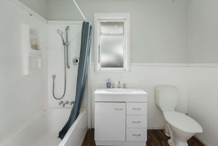 6356 State Highway 2 Paeroa_16