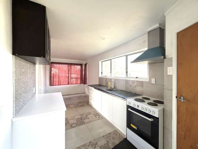 2 Cosmo Place Otara_4