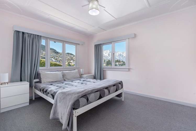 37 Man Street Queenstown_7
