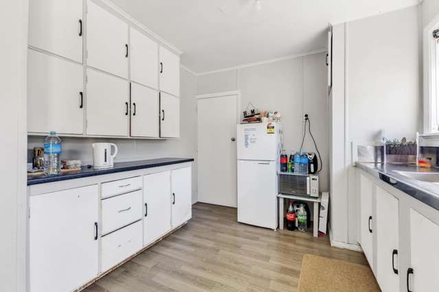 22 Cook Street Marfell_4