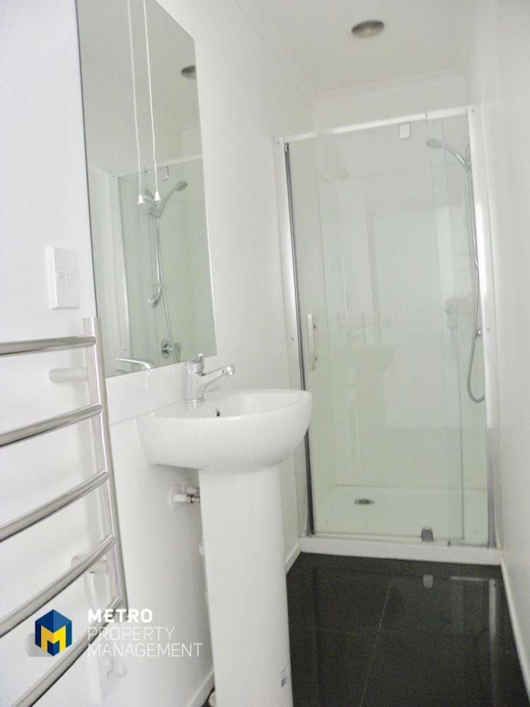 147 North Road North East Valley_10