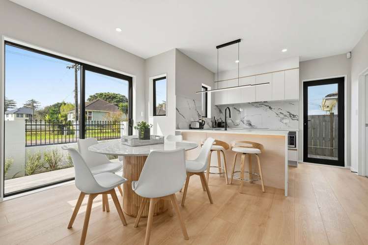 67A Jolson Road_4