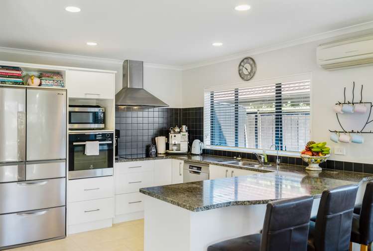 15 Pine Harbour Parade Beachlands_30