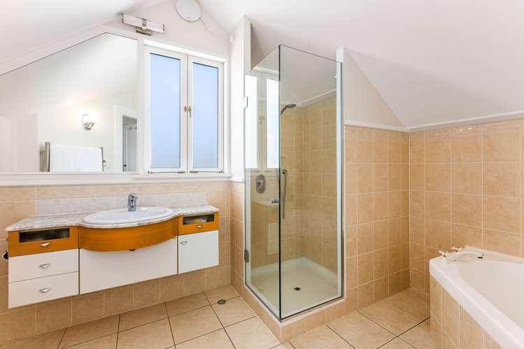 15 Ngaio Road Kelburn_21