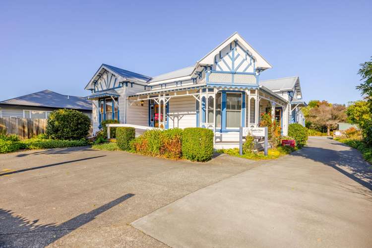 811 Heretaunga Street East_0