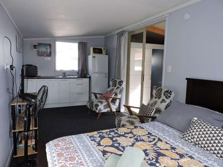 A17/473 Thames Coast Road, Te Puru Holiday Park_5