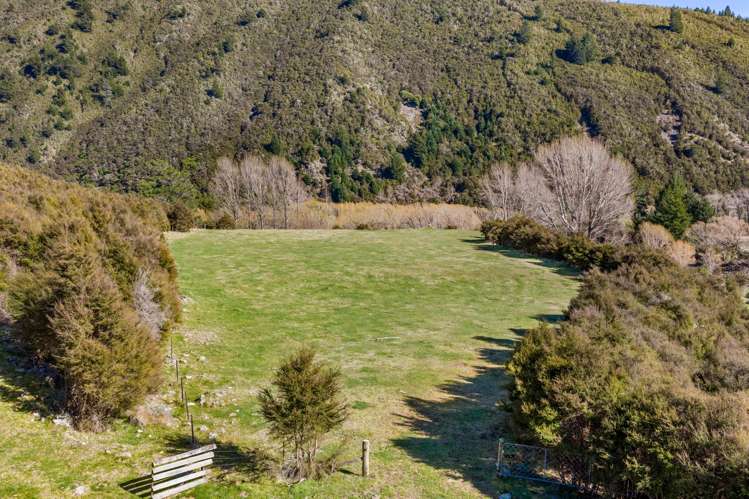 1367 Leatham Road Wairau Valley_33