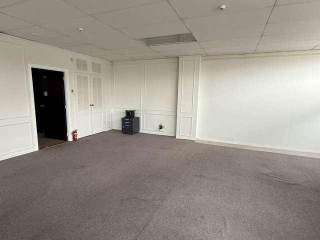 3063 Great North Road New Lynn_3