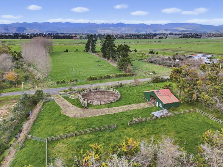 36 Painua Road Hokio Beach_11