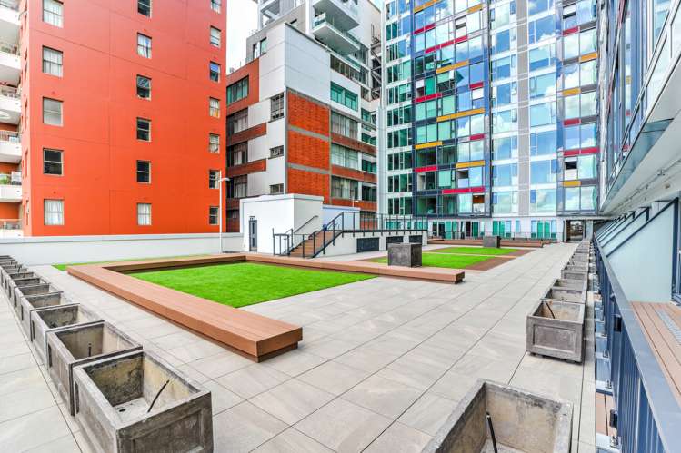 807/135 Hobson Street Auckland Central_14