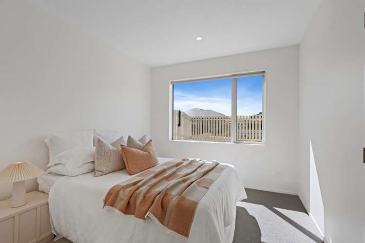 1 and 3 Shrubbery Lane Rolleston_15