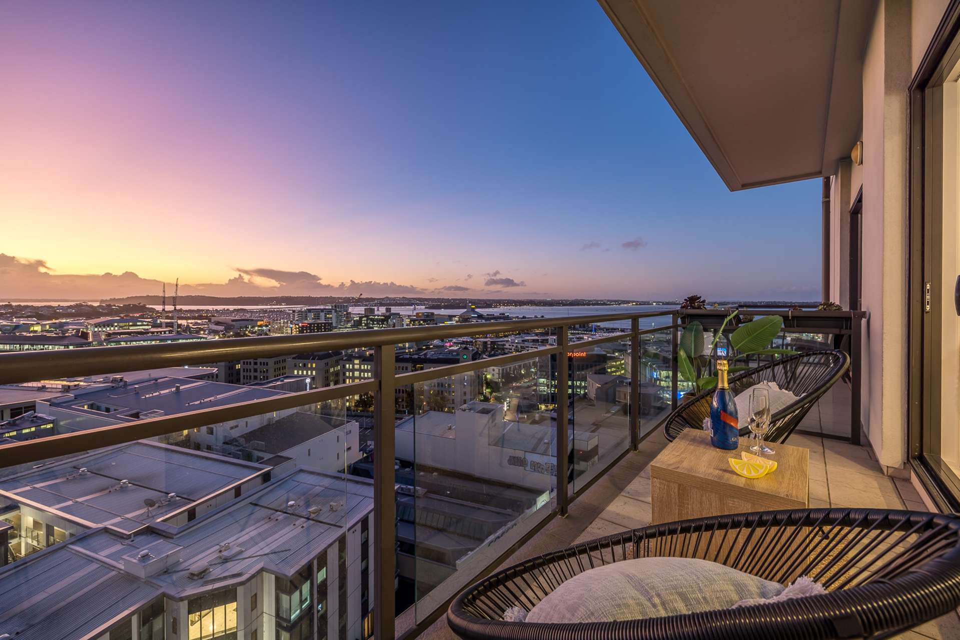 1102/22 Nelson Street Auckland Central_0