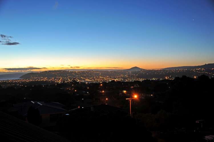 8 Scobie Road Waverley_19