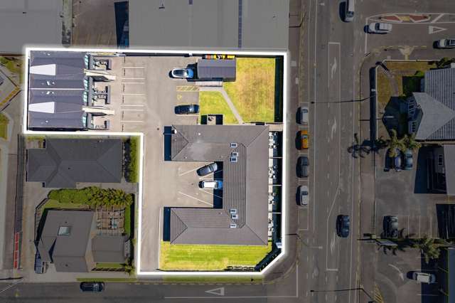 464-466 Devon Street East Strandon_1
