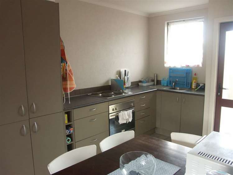 8d Ford Street Hamilton East_4