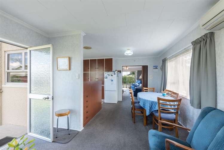 12 Fergusson Street Stoke_11