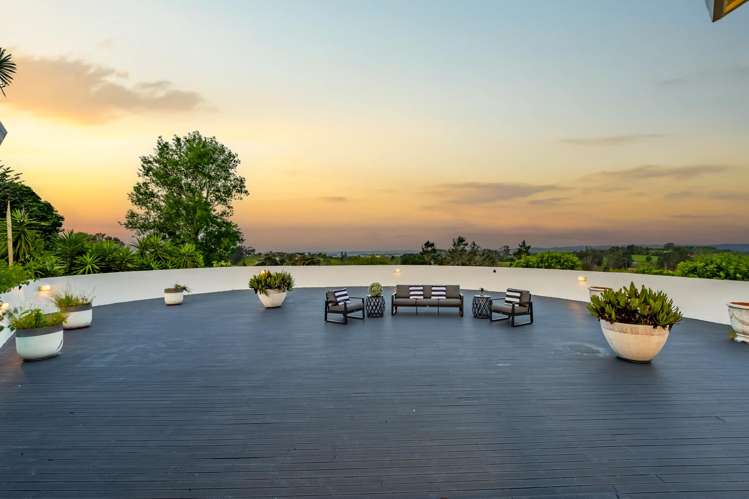 384 Whitford Road Whitford_16