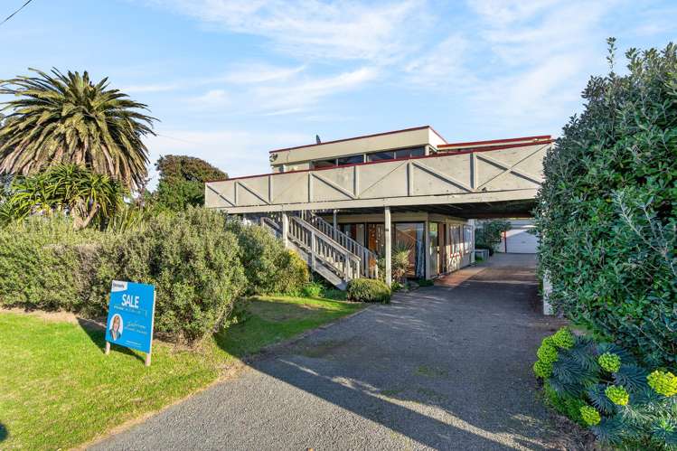 44 Pinedale Crescent Riversdale Beach_4