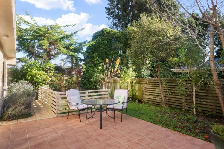 17 Charnwood Grove_4