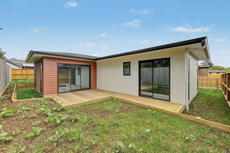 11,13,15 Mamaku Road Waiuku_22