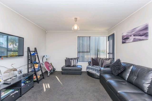 2 Matua Place Clendon Park_3