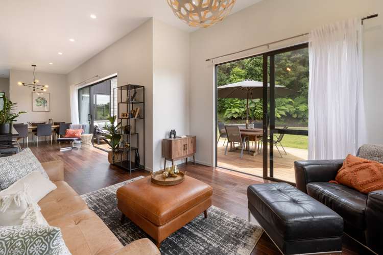 19 Crater Close Pyes Pa_8