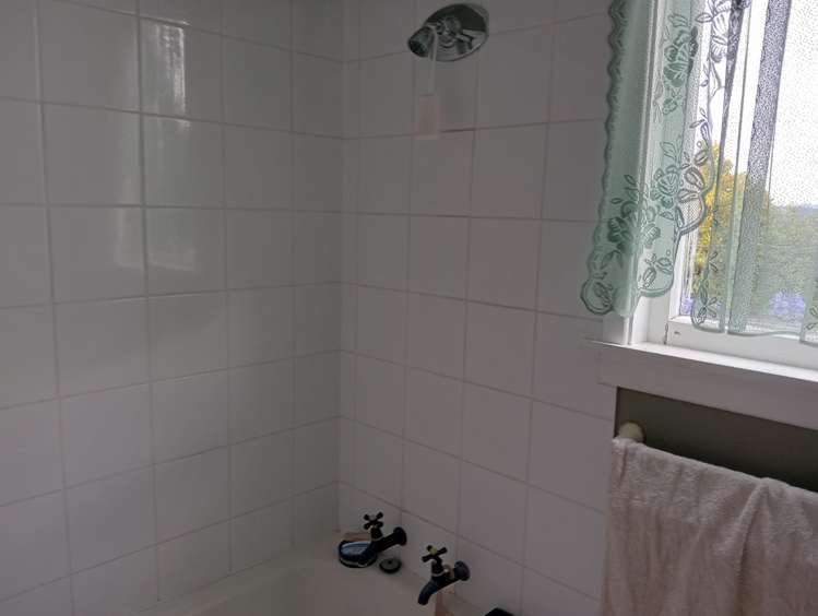 1A Main Road Tuatapere_11