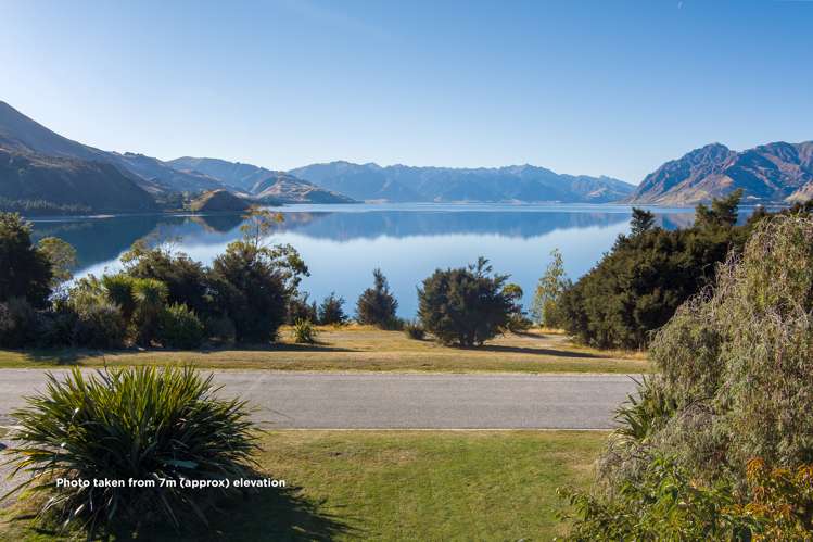 32 Flora Dora Parade Lake Hawea_17