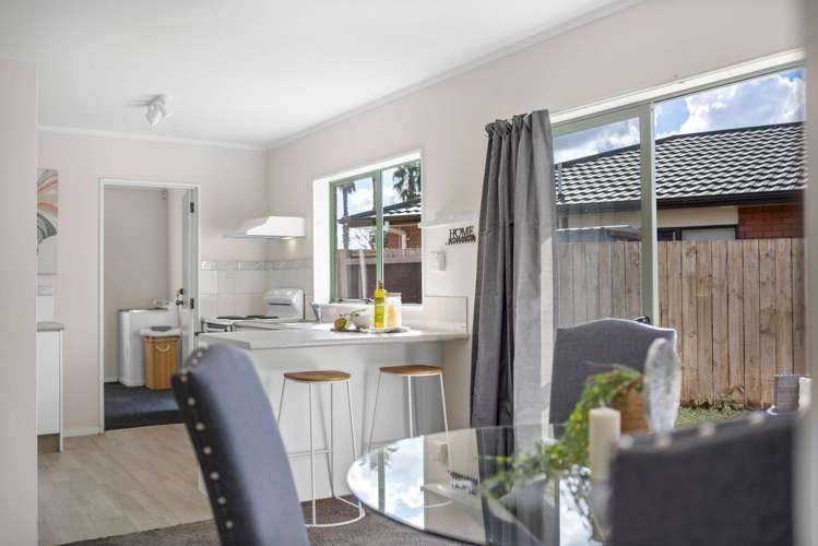 163 Te Irirangi Drive Flat Bush_11