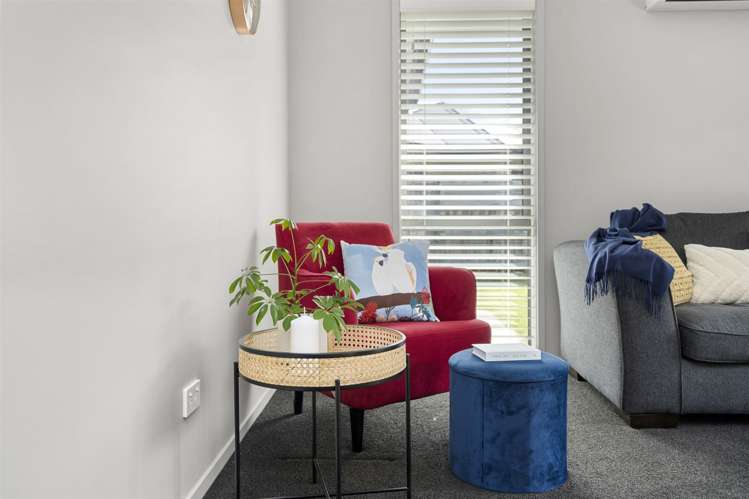 39 Plescher Crescent Leamington_9