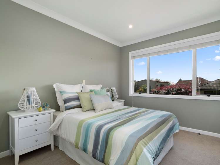 37 Glenmonarch Place Pyes Pa_17